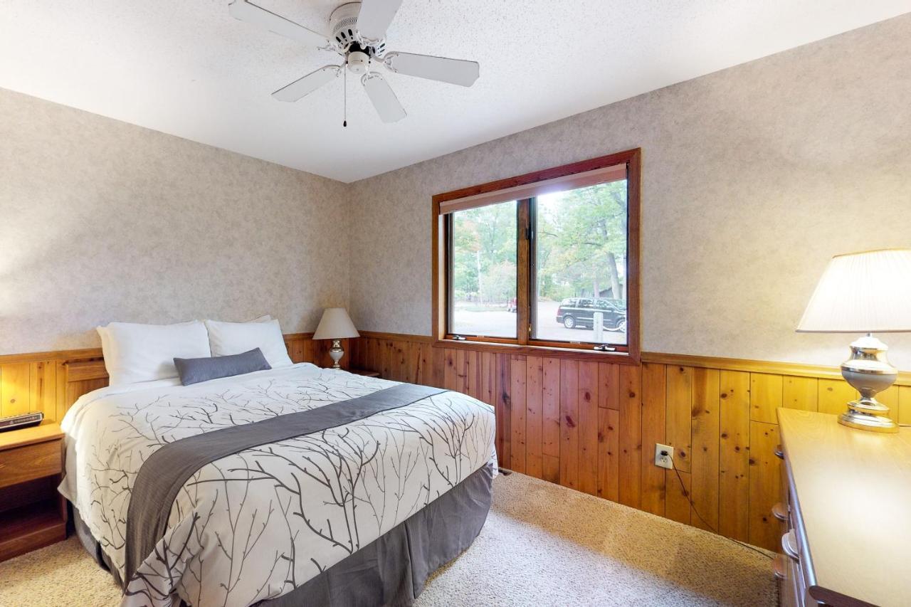 Chanticleer Inn: Villa 8 Eagle River Luaran gambar