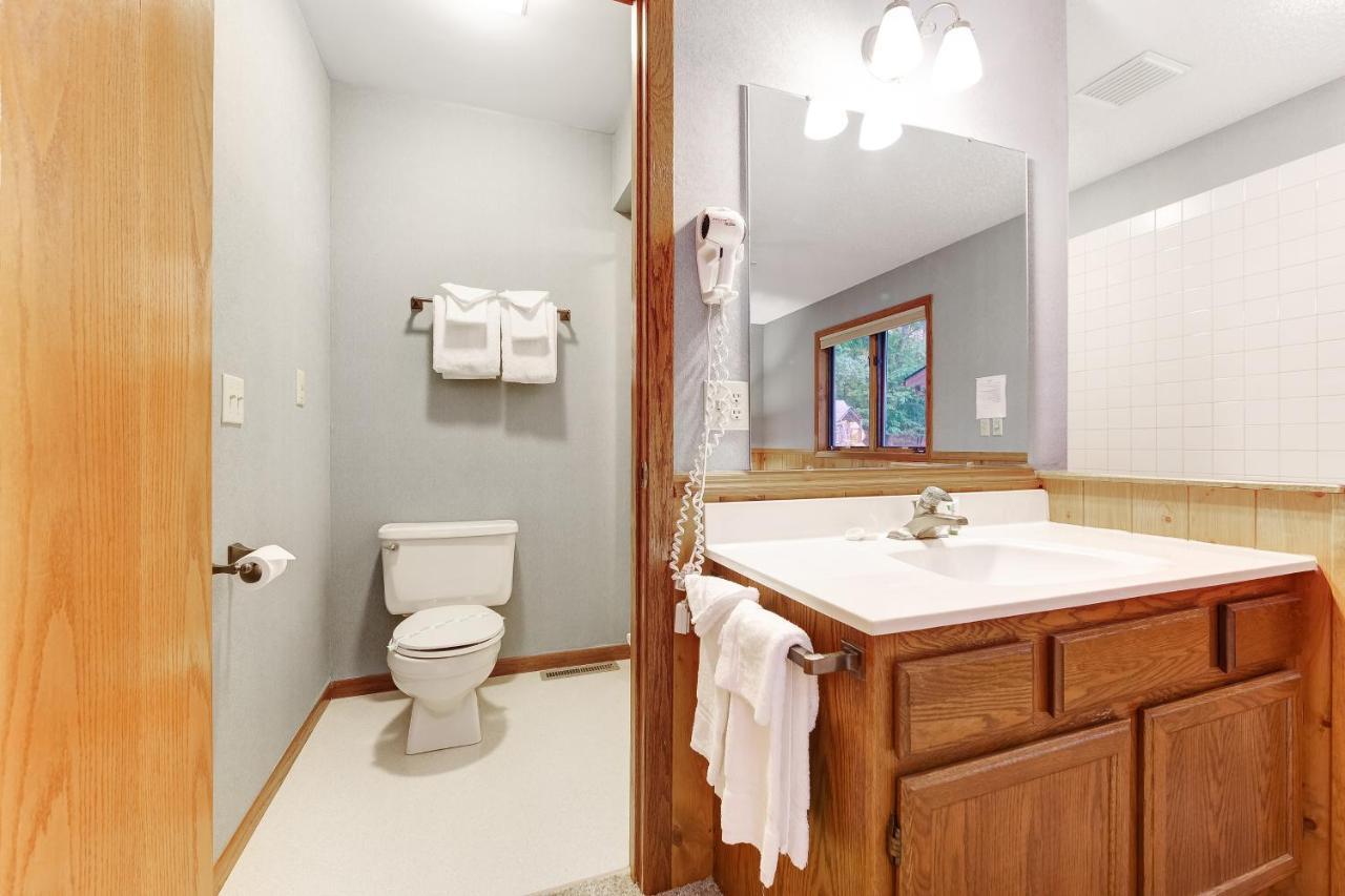 Chanticleer Inn: Villa 8 Eagle River Luaran gambar